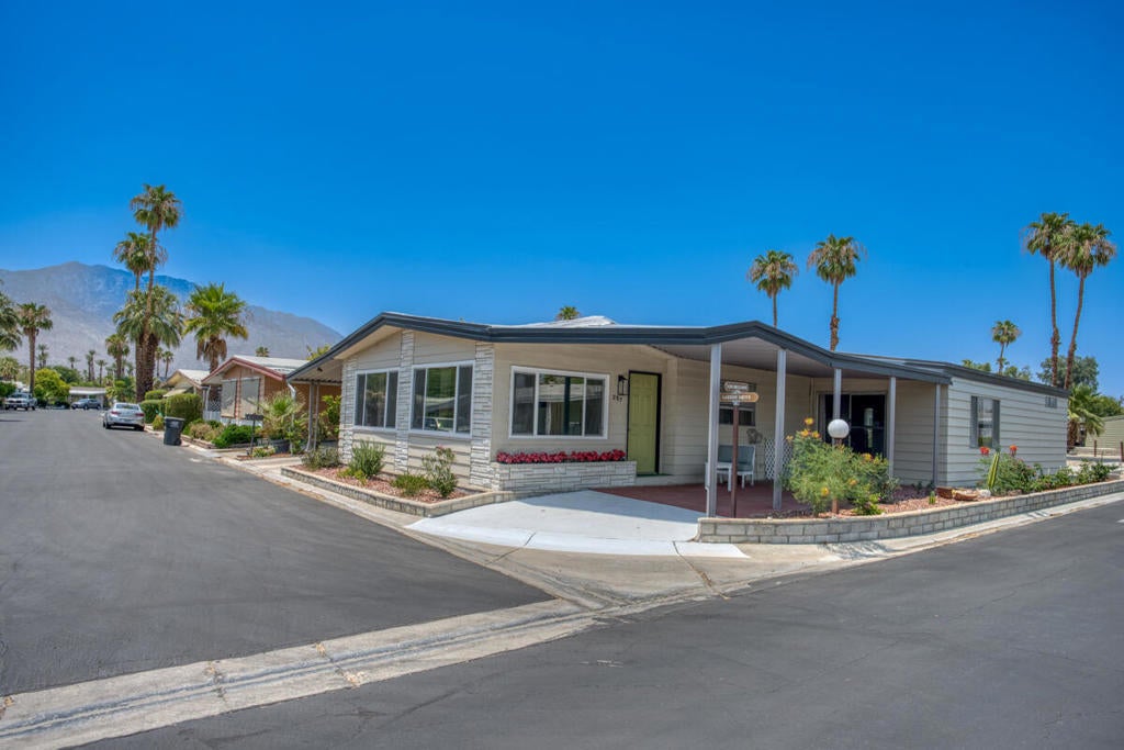 Photo of Listing #219136755DA