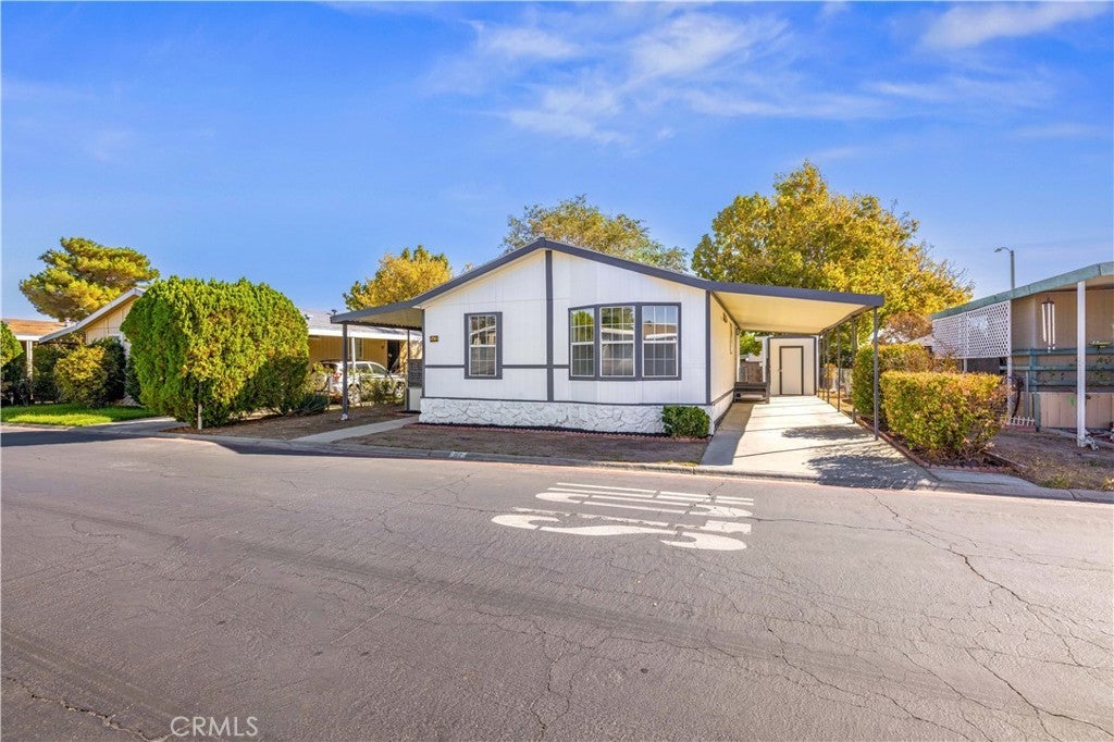 Photo of Listing #SR25238748