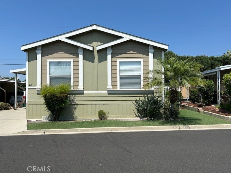 Photo of Listing #OC25241259