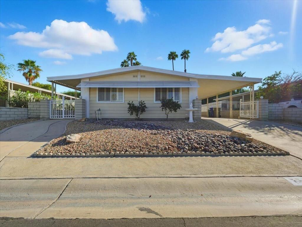 73461 Adobe Springs Drive, Palm Desert