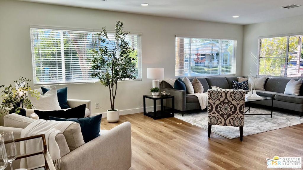 Photo of Listing #25611001PS