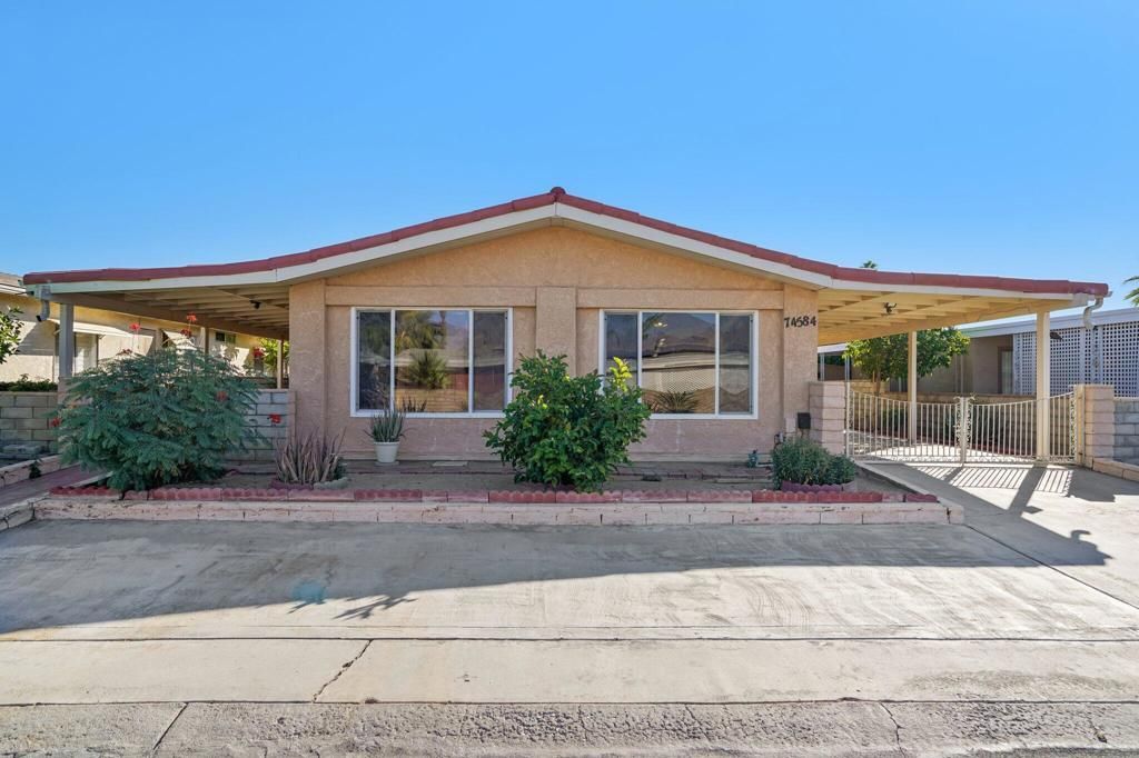 74584 Nevada Circle E, Palm Desert
