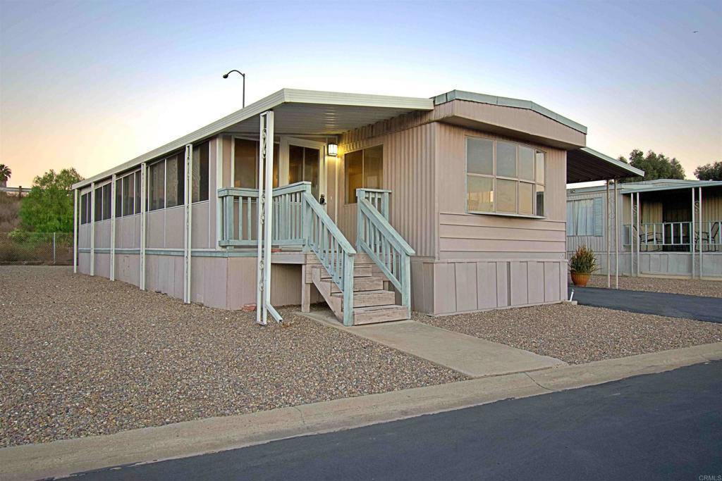 Photo of Listing #PTP2508407