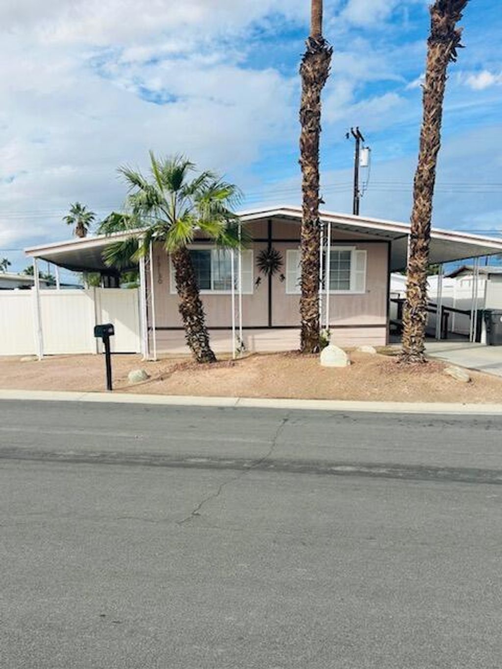 73130 Banff Street, Thousand Palms