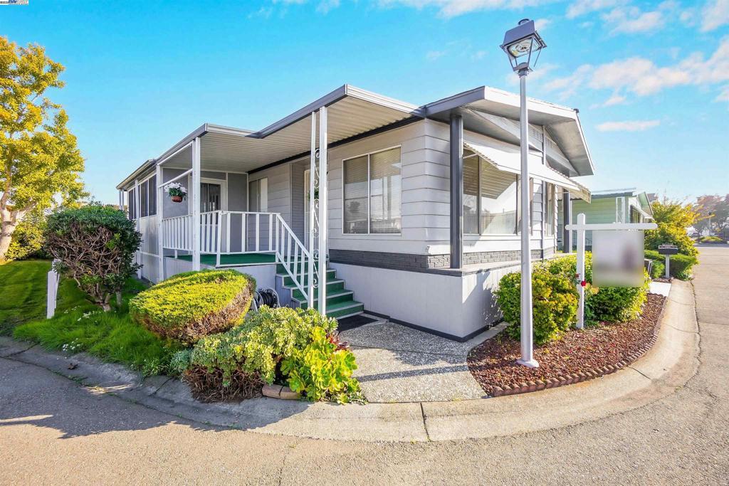 Photo of Listing #41118872