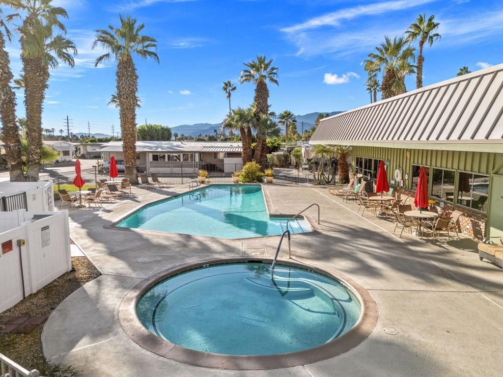 51555 Monroe # 95, Indio
