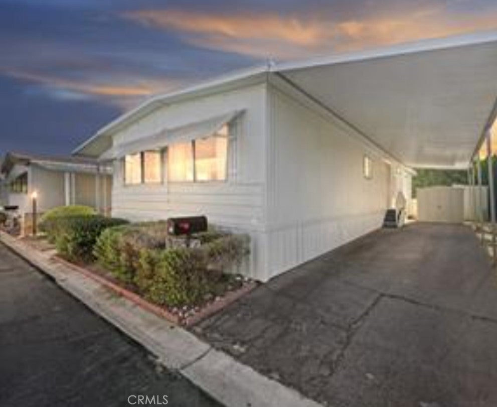 Photo of Listing #OC25274588