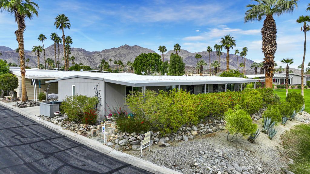 49305 Highway 74 # 158, Palm Desert