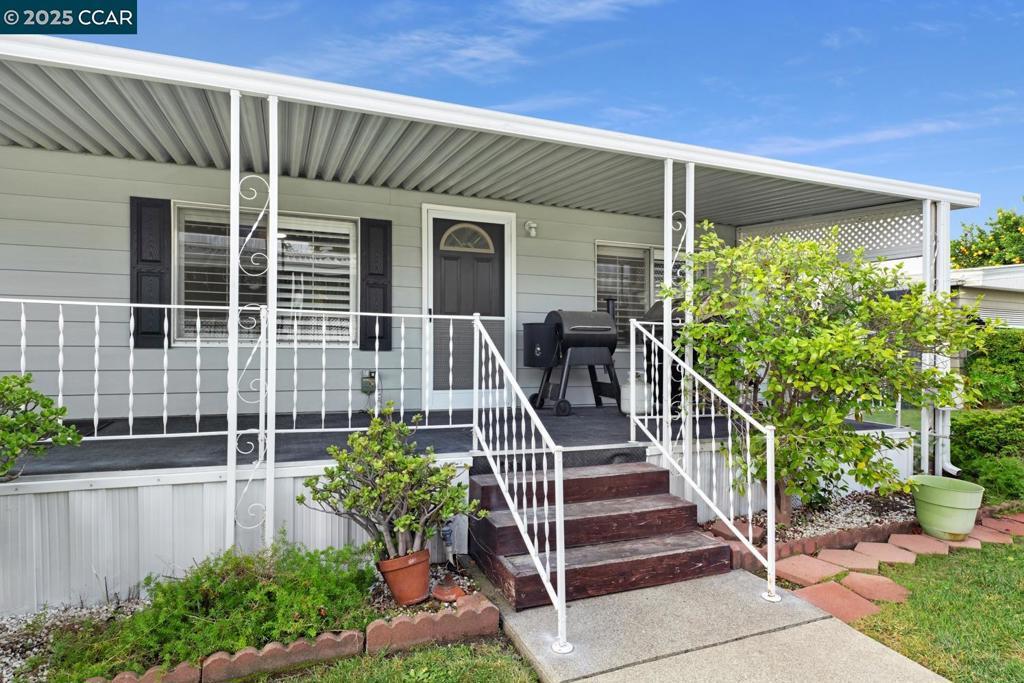 Photo of Listing #41119663