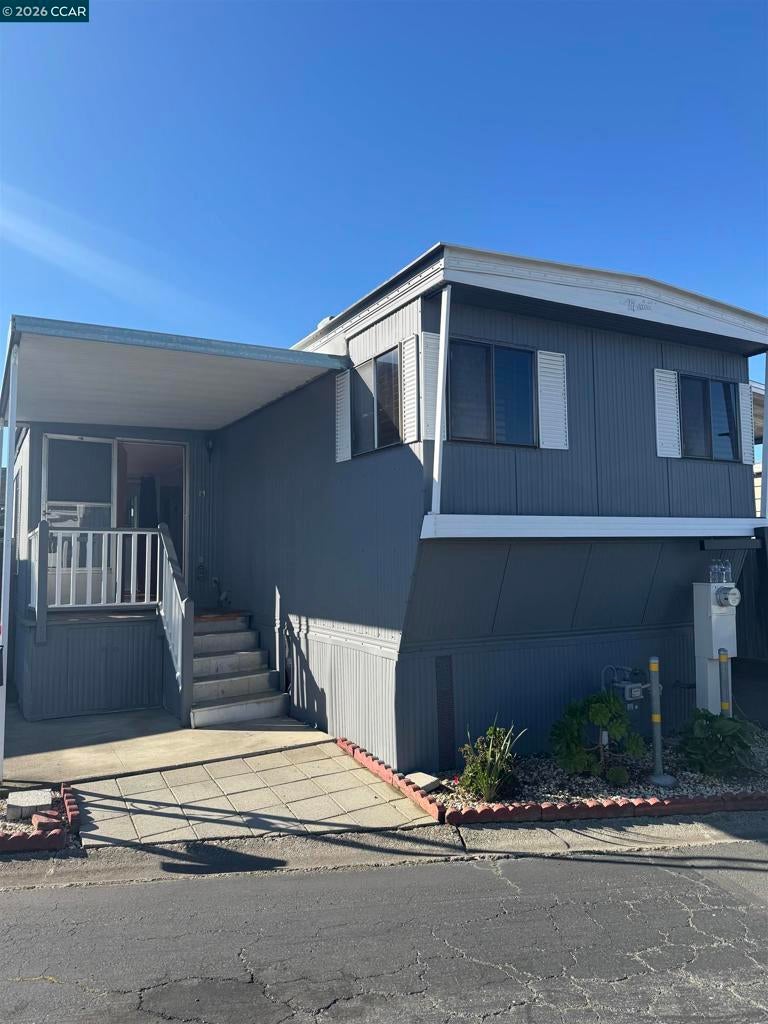 Photo of Listing #41122086