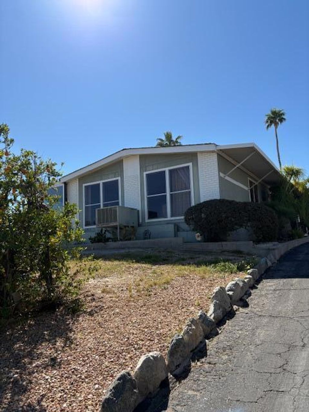 50 Country Club Drive, Palm Desert