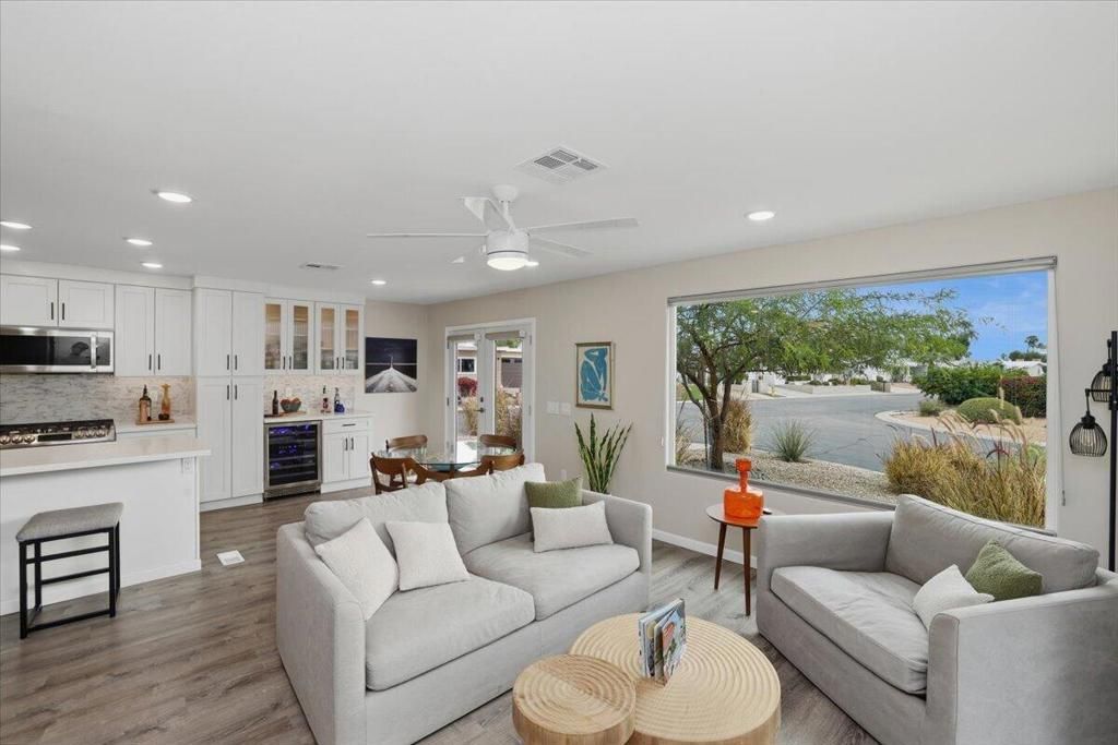 38521 Little Way, Palm Desert