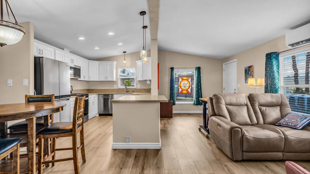 70260 Highway 111 # 32, Rancho Mirage