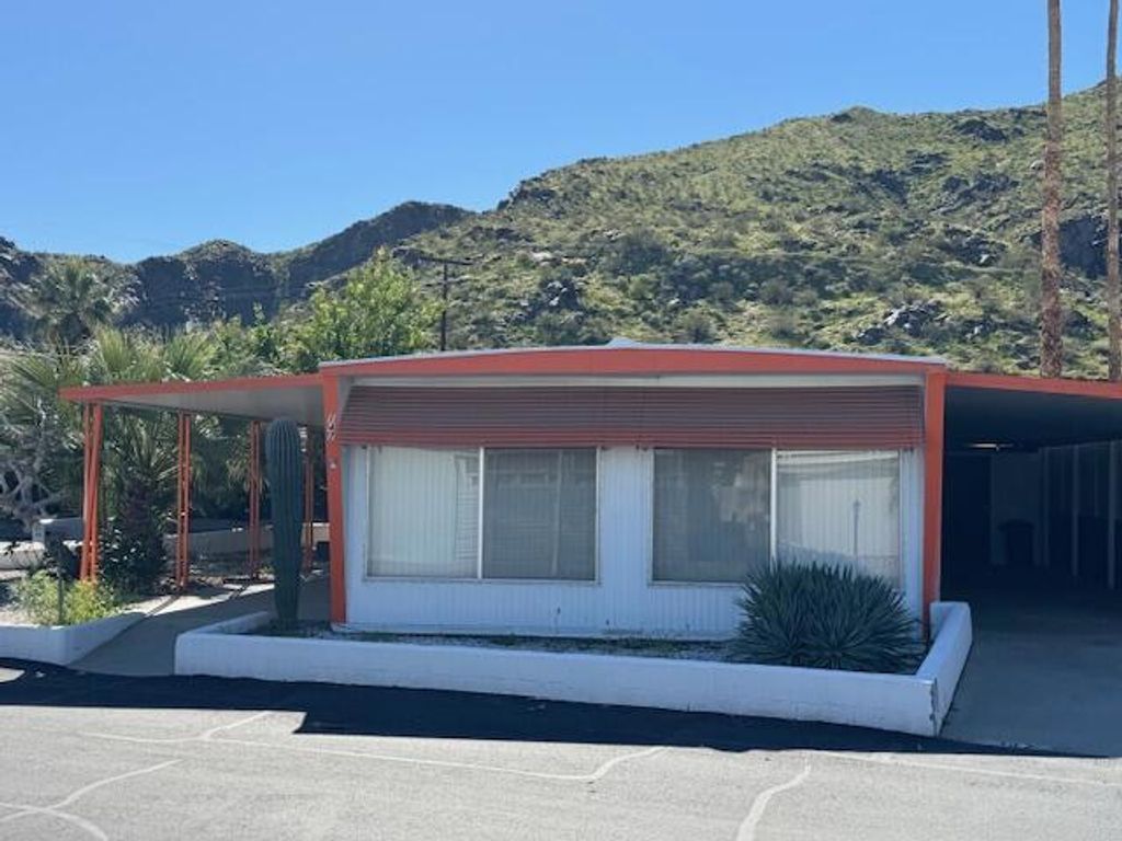 147 Camarillo Street, Palm Springs
