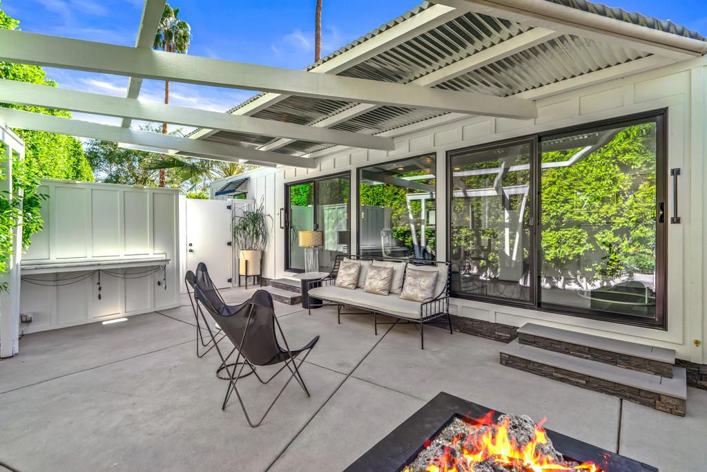 137 Hiawatha Street, Palm Springs