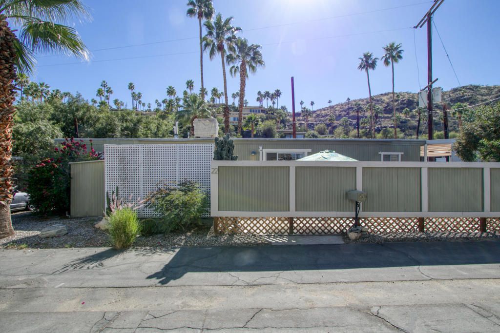 22 Jupiter Street, Palm Springs