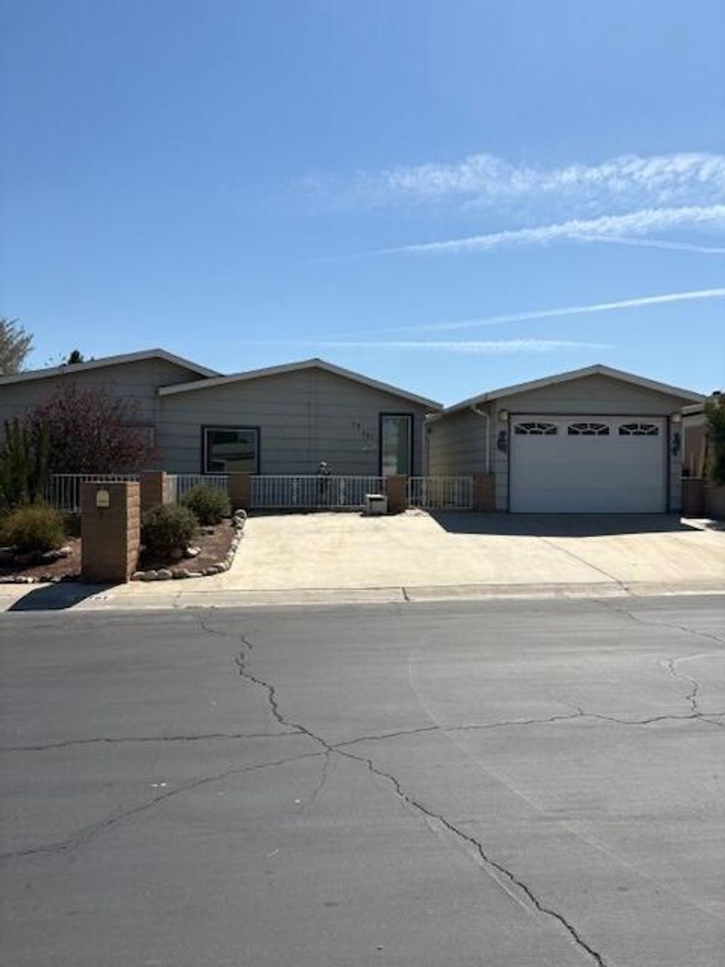 73701 Half Way Drive, Palm Desert