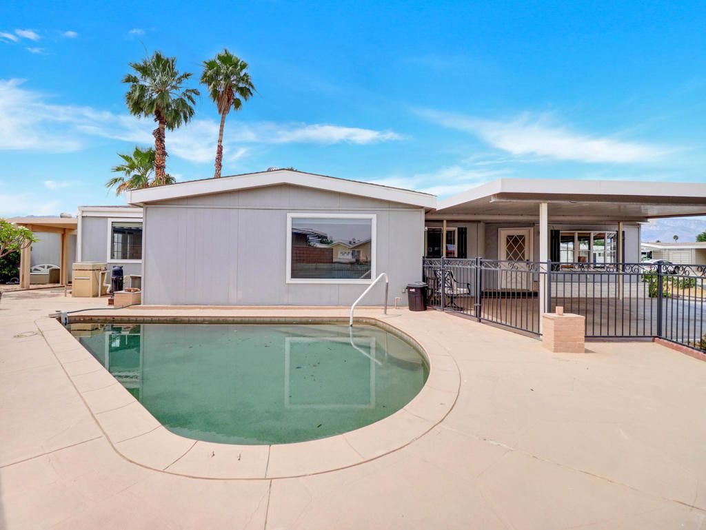 38235 Poppet Canyon Drive, Palm Desert