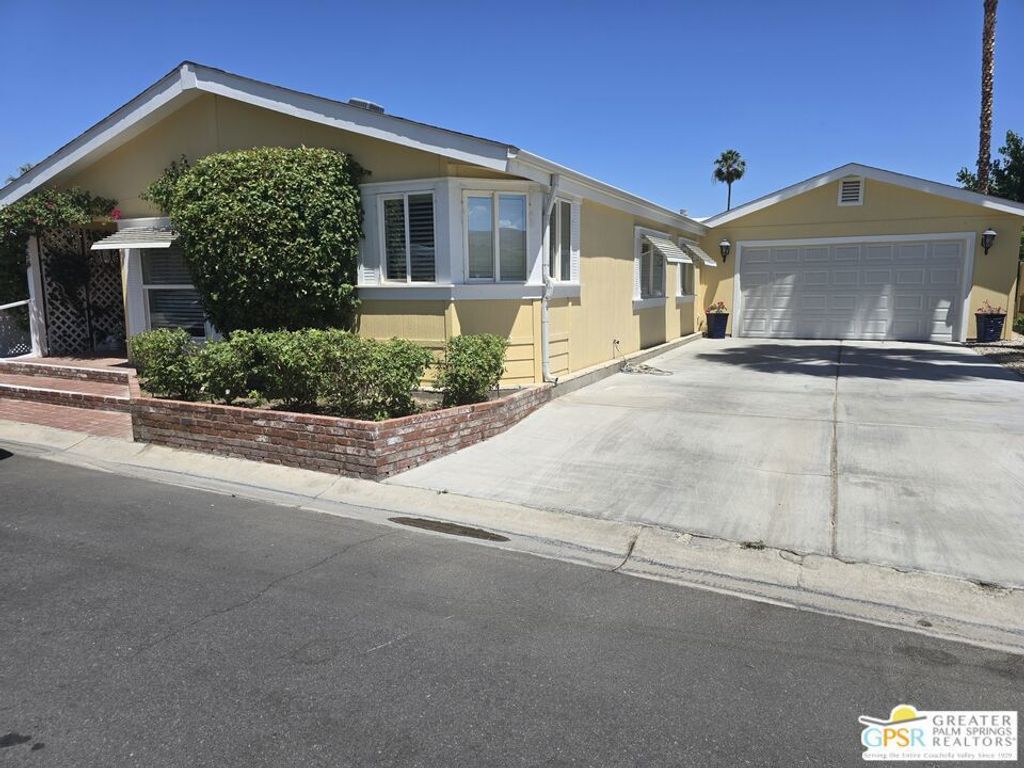 58 N Paseo Laredo, Cathedral City