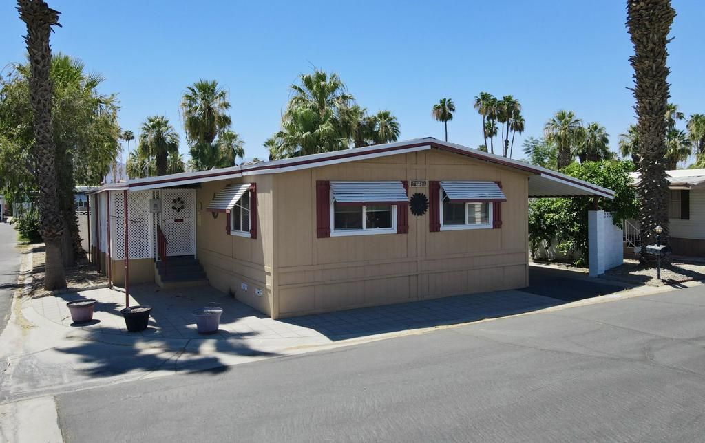 51555 Monroe Street # 94, Indio