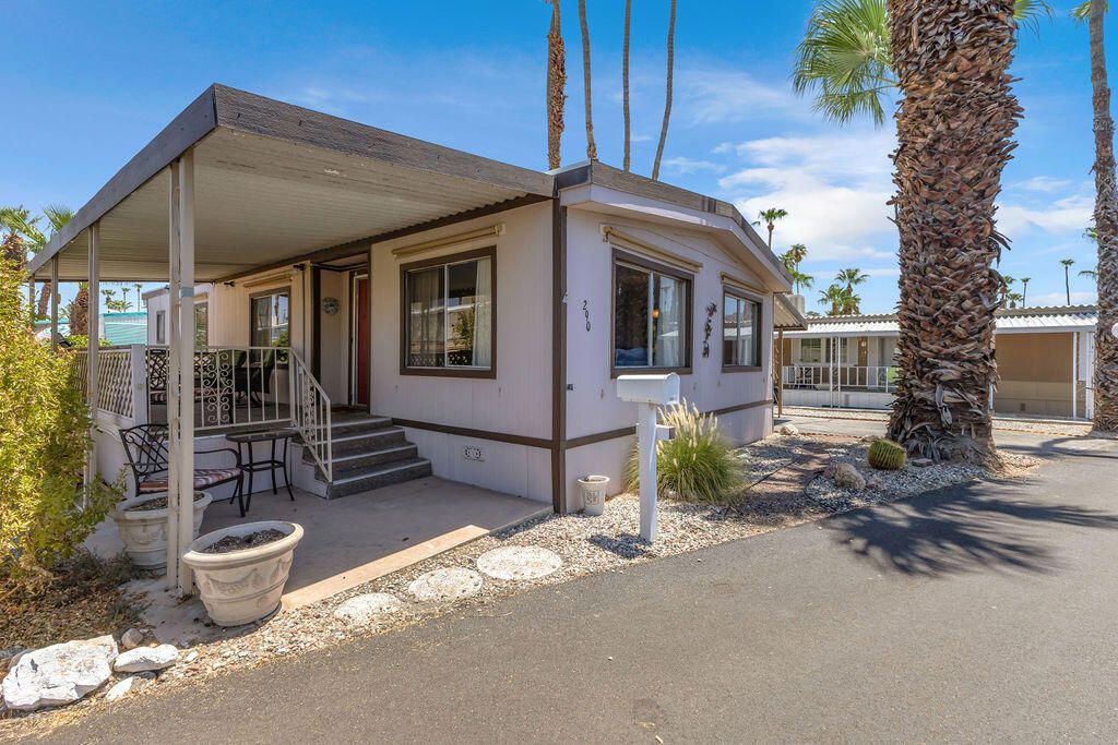 290 Butterfield, Cathedral City