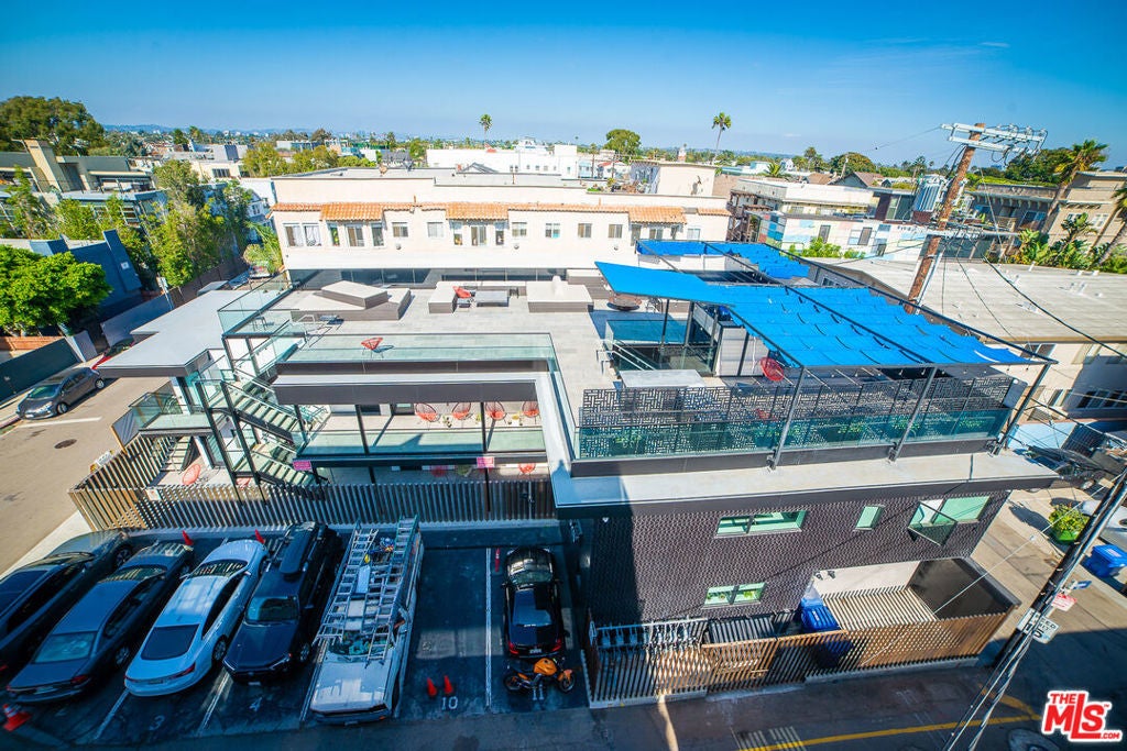 Photo of Listing #23231565