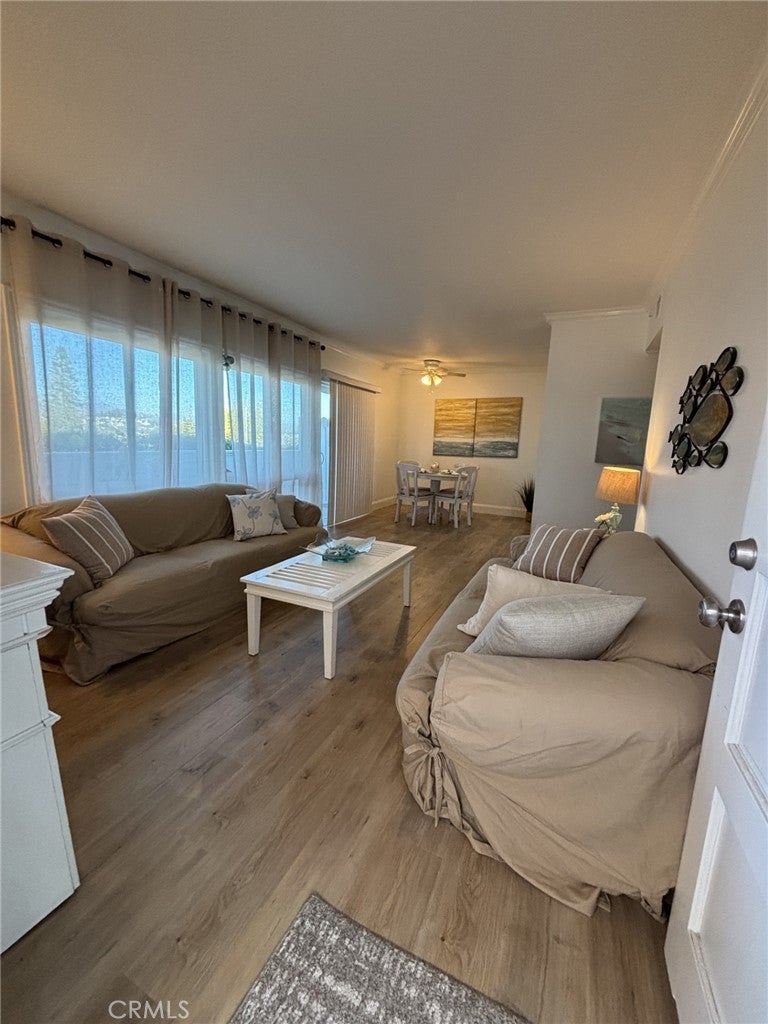 Photo of Listing #OC22242869