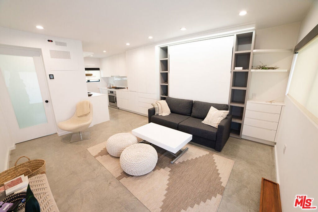 Photo of Listing #23279236