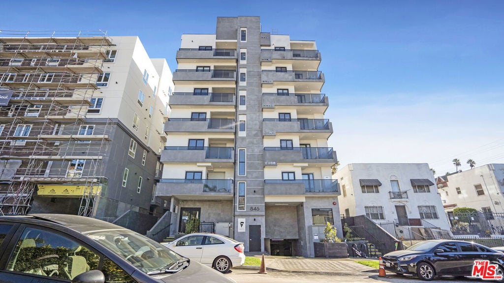 Photo of Listing #24364485