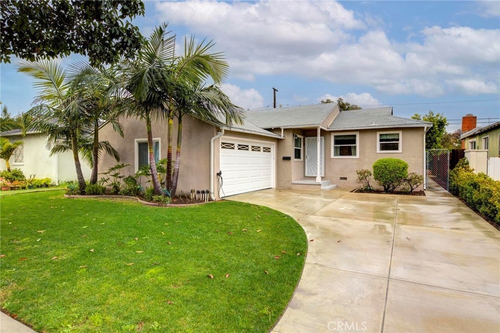 3917 W 176th Street