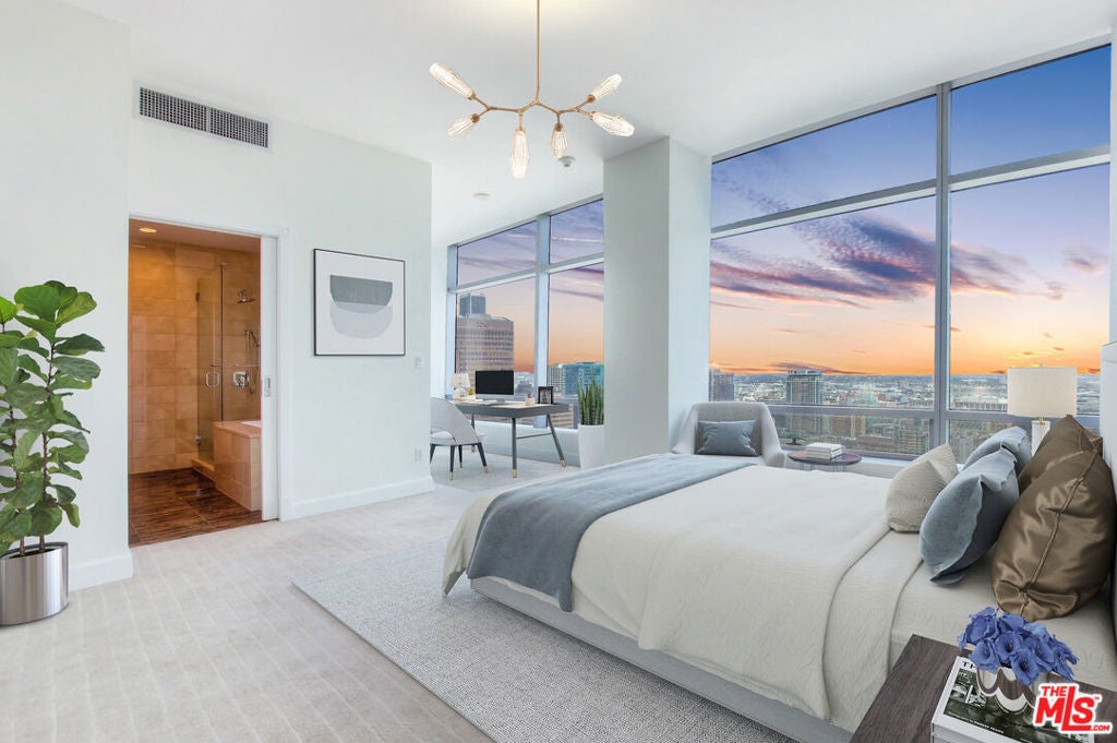 Photo of Listing #24411651