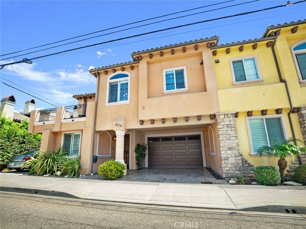 2104 Rindge Lane