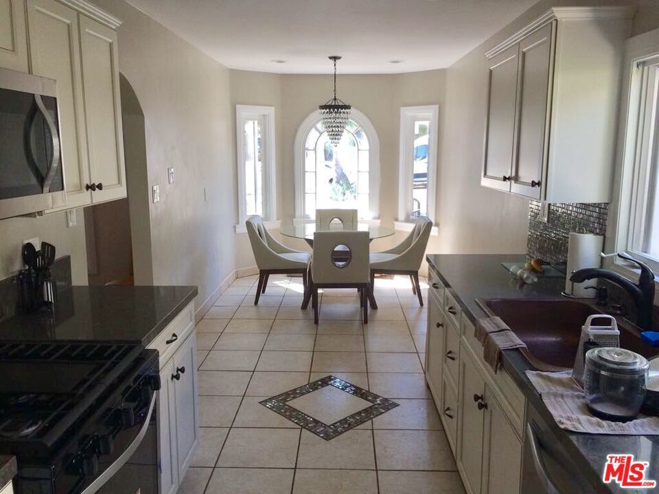 Photo of Listing #24420851