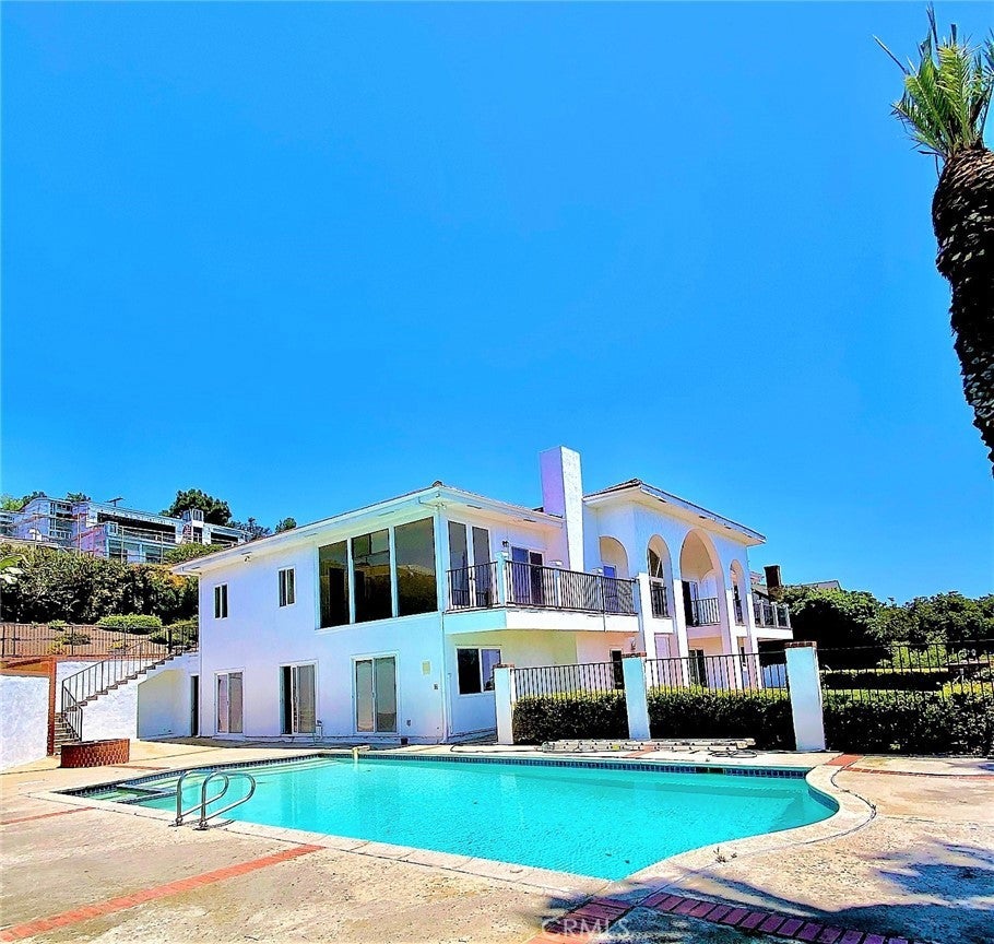 Photo of Listing #PV24173906