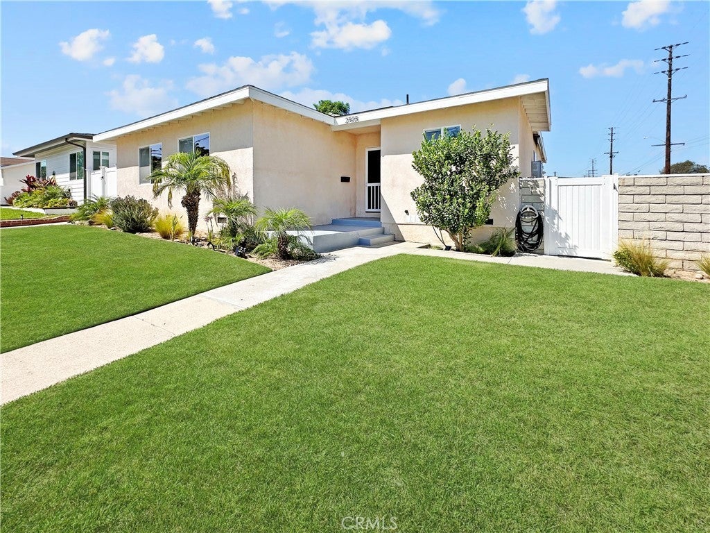 2505 Sierra Street