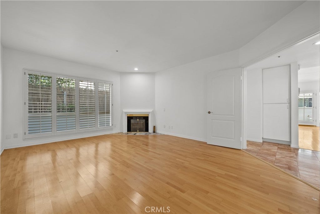 Photo of Listing #SR24187044