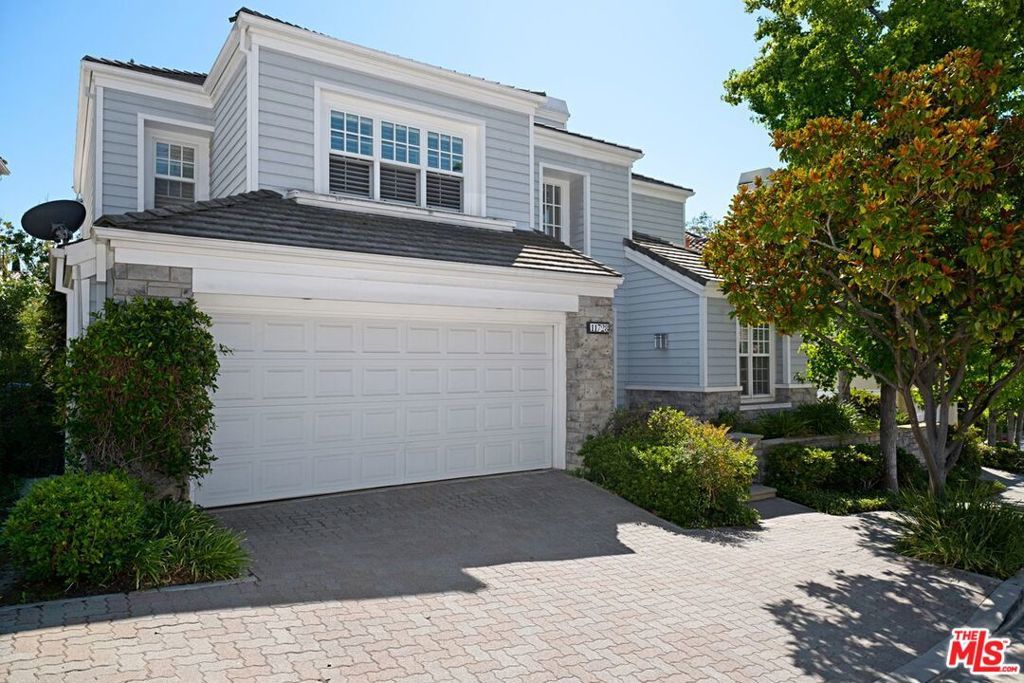 Photo of Listing #24441153