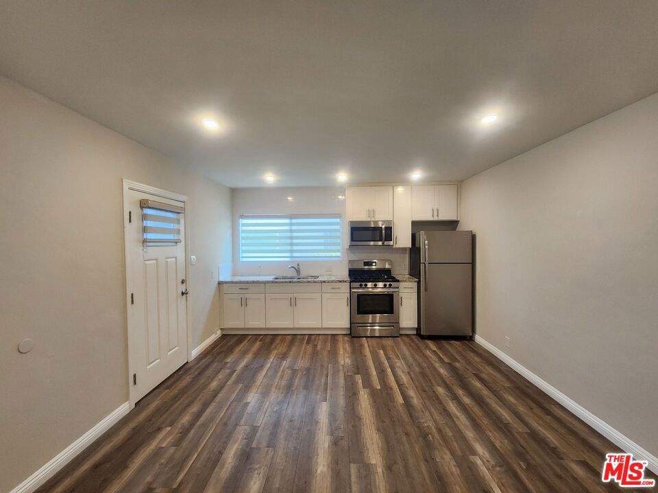 Photo of Listing #24441697