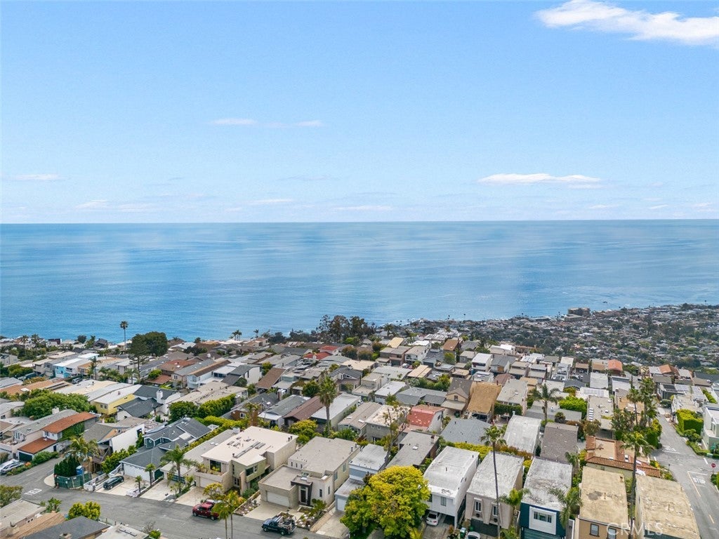 Photo of Listing #NP24195581