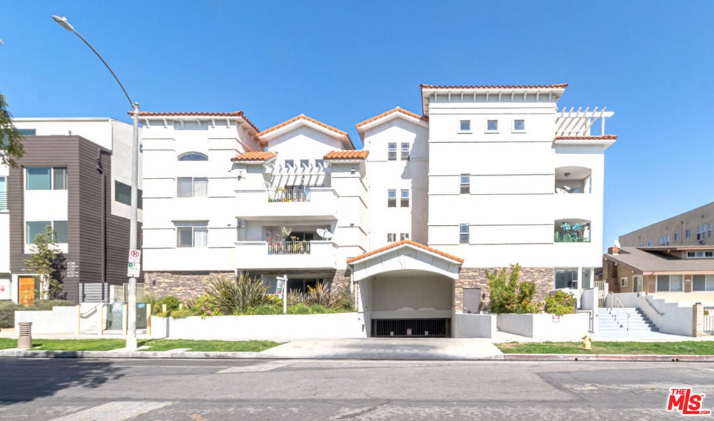 Photo of Listing #24446687