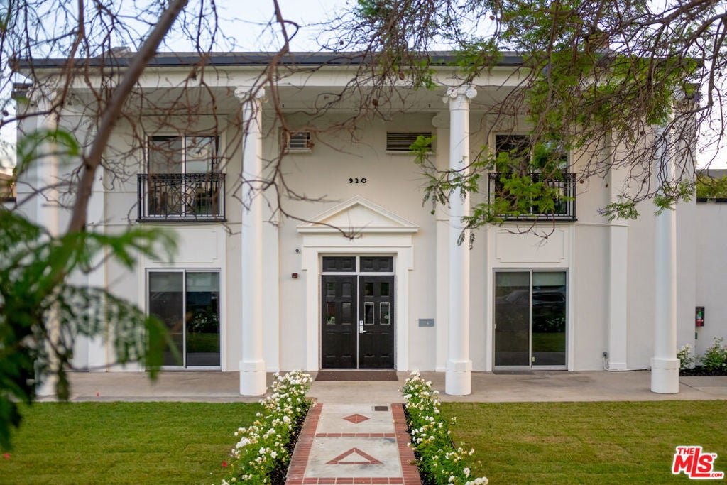 Photo of Listing #24449119