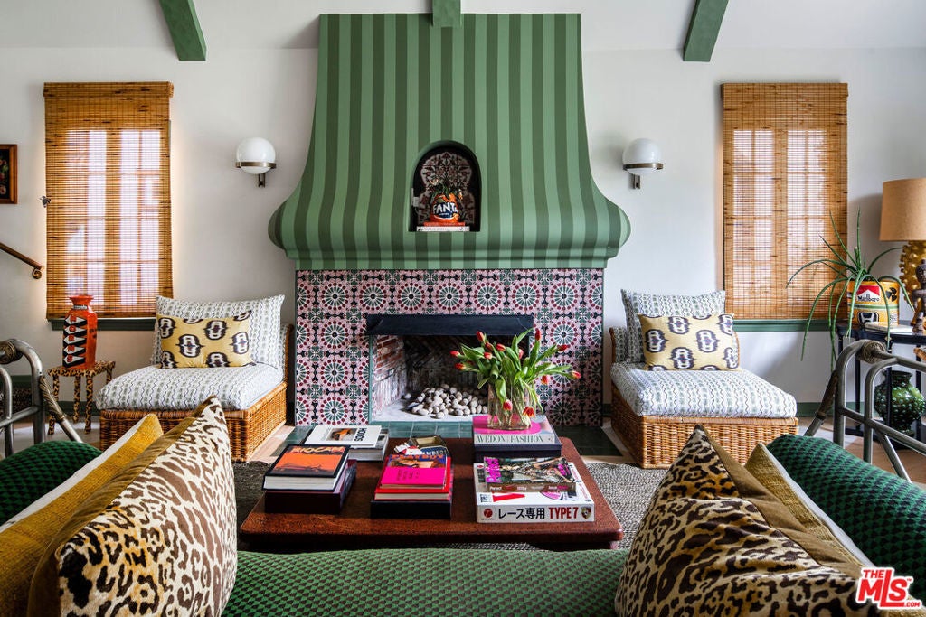 Photo of Listing #24454539