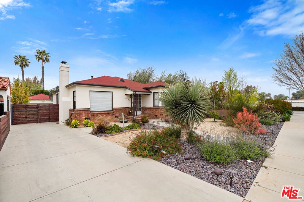 Photo of Listing #24460789