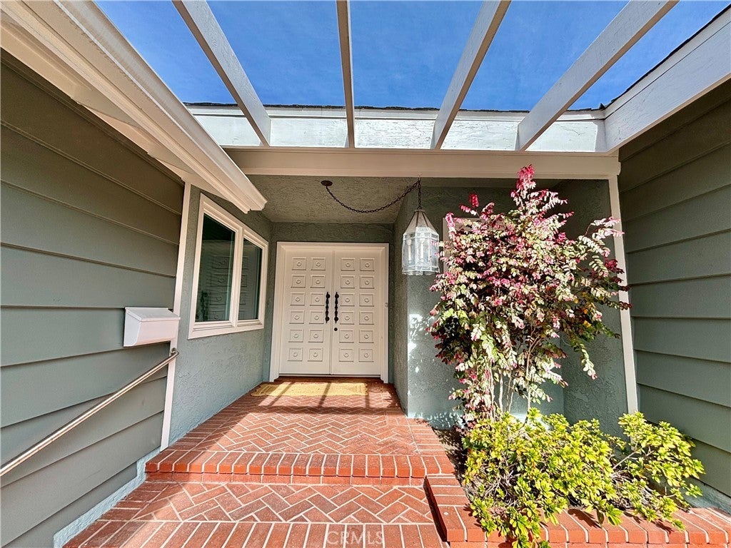 Photo of Listing #SB24229035