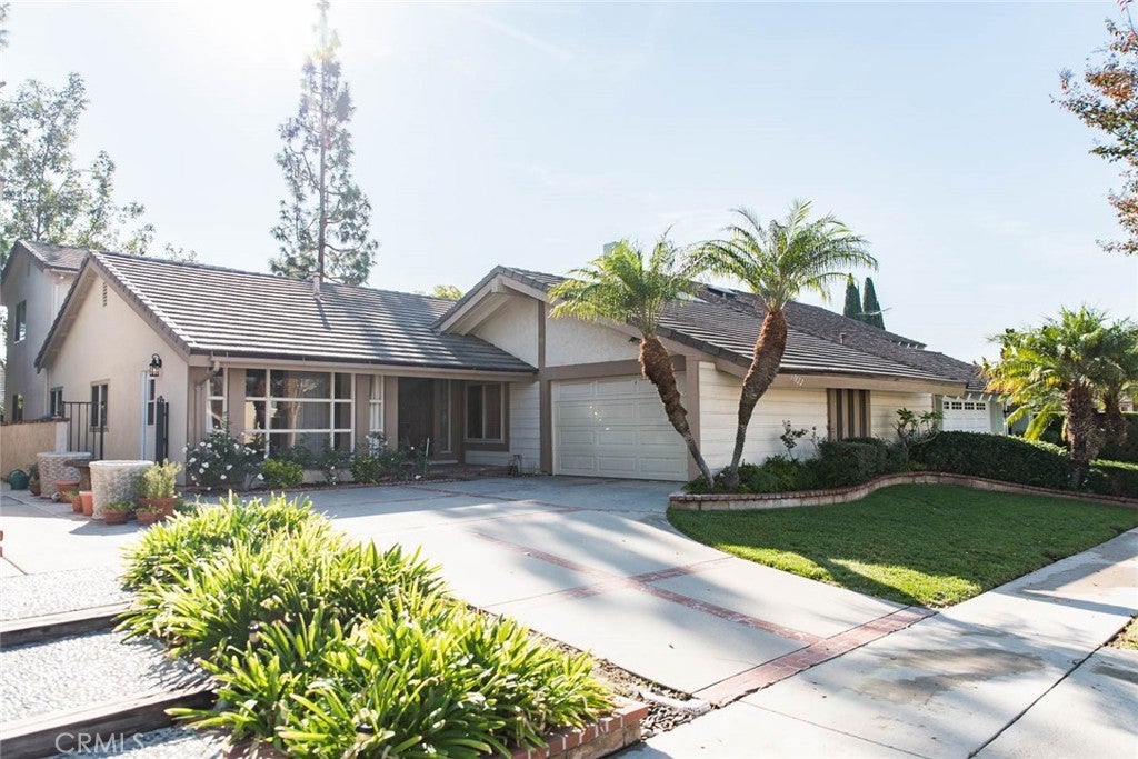 Photo of Listing #OC24235187