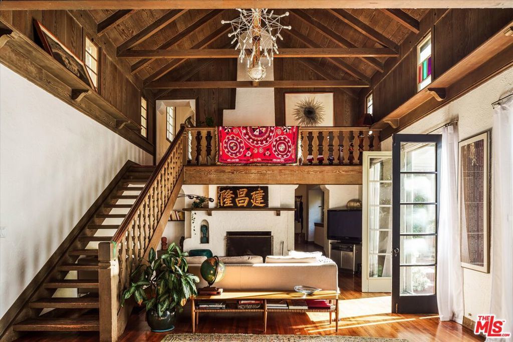 Photo of Listing #24464831