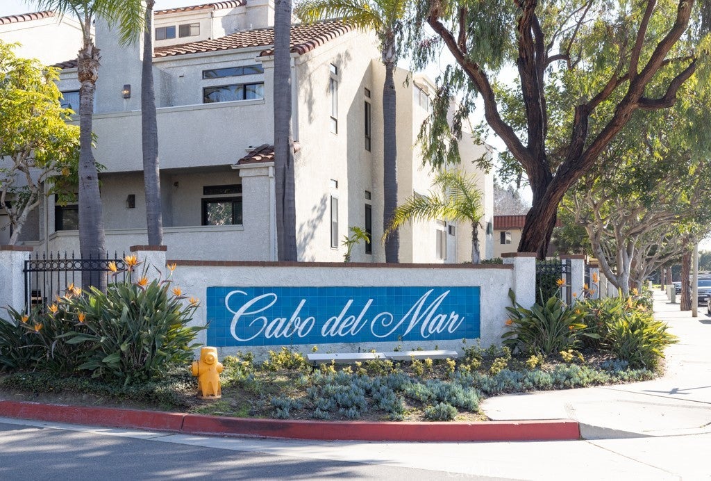 Photo of Listing #OC24235447