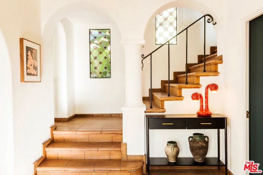 Photo of Listing #24465712