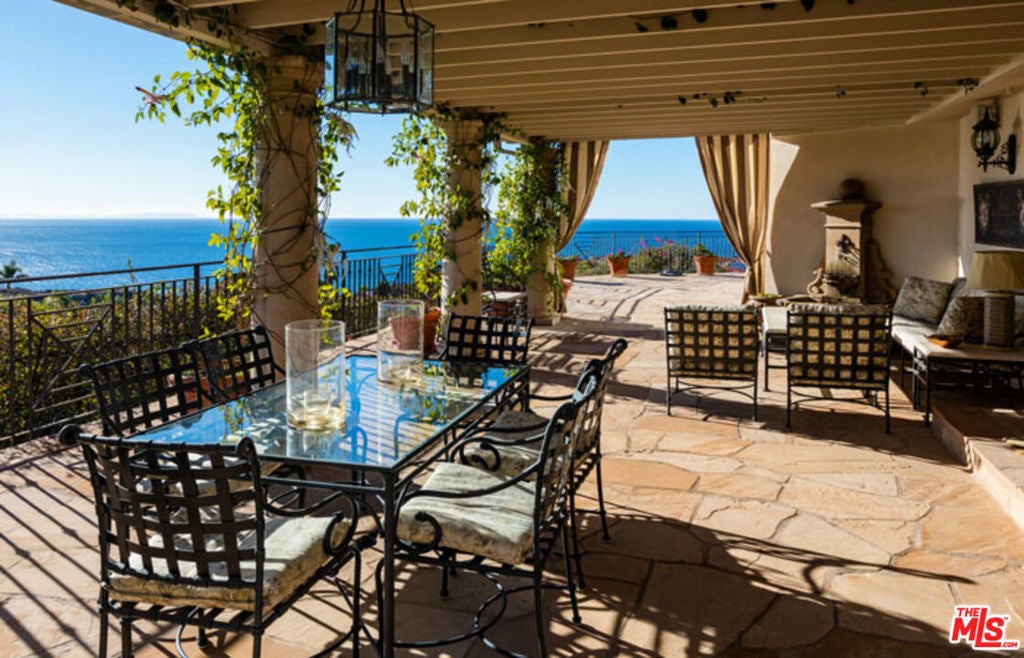 Photo of Listing #24466407