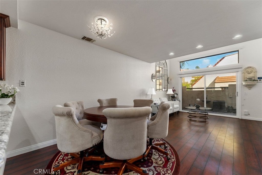 Photo of Listing #OC24241039